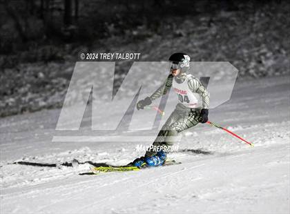Thumbnail 3 in MCPSAC Hunt Hollow Giant Slalom photogallery.