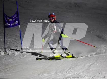 Thumbnail 1 in MCPSAC Hunt Hollow Giant Slalom photogallery.