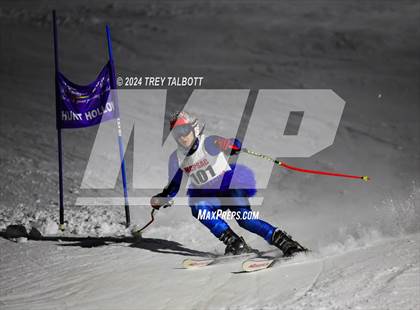 Thumbnail 1 in MCPSAC Hunt Hollow Giant Slalom photogallery.