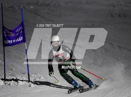 Thumbnail 1 in MCPSAC Hunt Hollow Giant Slalom photogallery.