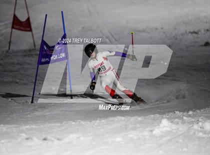 Thumbnail 1 in MCPSAC Hunt Hollow Giant Slalom photogallery.