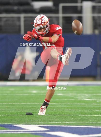 Thumbnail 1 in West Orange-Stark vs. Sweetwater (UIL 4A Division 2 Final) photogallery.