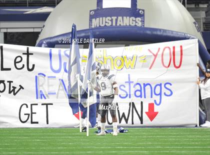 Thumbnail 3 in West Orange-Stark vs. Sweetwater (UIL 4A Division 2 Final) photogallery.