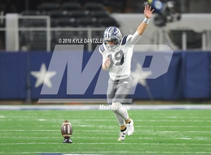 Thumbnail 1 in West Orange-Stark vs. Sweetwater (UIL 4A Division 2 Final) photogallery.