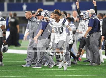 Thumbnail 2 in West Orange-Stark vs. Sweetwater (UIL 4A Division 2 Final) photogallery.