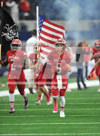Thumbnail 2 in West Orange-Stark vs. Sweetwater (UIL 4A Division 2 Final) photogallery.