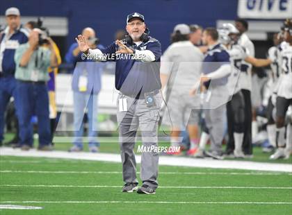 Thumbnail 1 in West Orange-Stark vs. Sweetwater (UIL 4A Division 2 Final) photogallery.