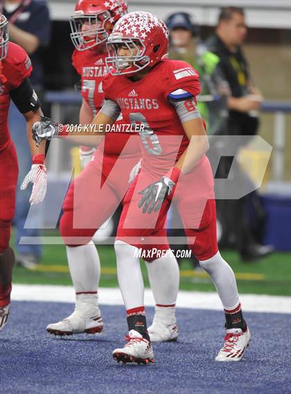 Thumbnail 2 in West Orange-Stark vs. Sweetwater (UIL 4A Division 2 Final) photogallery.