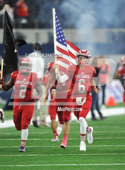 Thumbnail 1 in West Orange-Stark vs. Sweetwater (UIL 4A Division 2 Final) photogallery.