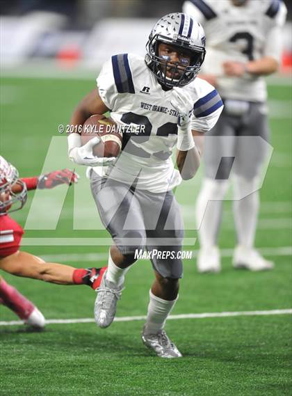 Thumbnail 3 in West Orange-Stark vs. Sweetwater (UIL 4A Division 2 Final) photogallery.