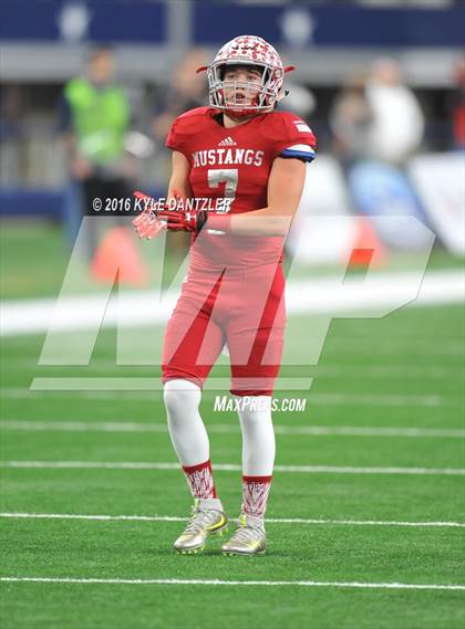 Thumbnail 2 in West Orange-Stark vs. Sweetwater (UIL 4A Division 2 Final) photogallery.