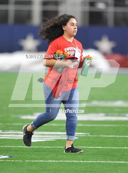 Thumbnail 2 in West Orange-Stark vs. Sweetwater (UIL 4A Division 2 Final) photogallery.