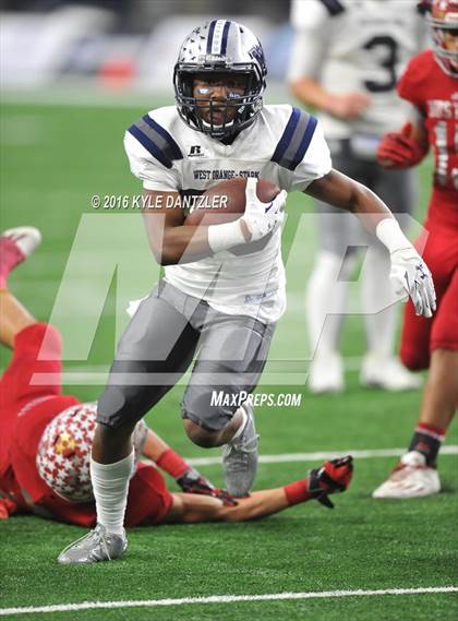 Thumbnail 1 in West Orange-Stark vs. Sweetwater (UIL 4A Division 2 Final) photogallery.