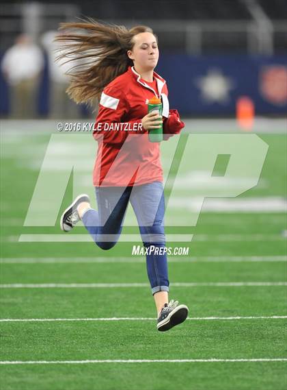 Thumbnail 3 in West Orange-Stark vs. Sweetwater (UIL 4A Division 2 Final) photogallery.