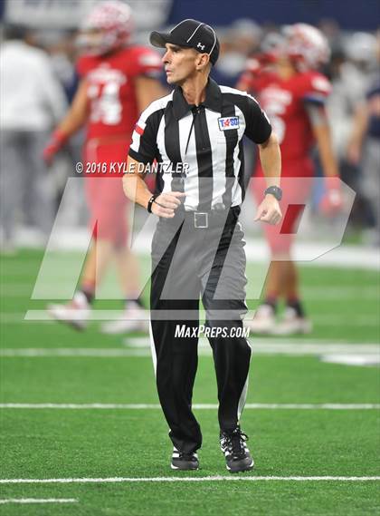 Thumbnail 2 in West Orange-Stark vs. Sweetwater (UIL 4A Division 2 Final) photogallery.