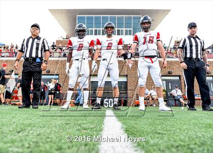 Thumbnail 3 in Indian Hill vs. New Richmond (Crosstown Showdown) photogallery.