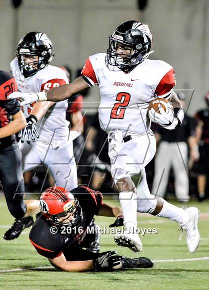 Thumbnail 2 in Indian Hill vs. New Richmond (Crosstown Showdown) photogallery.