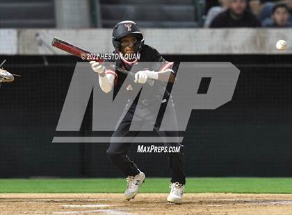 Thumbnail 3 in Foothill vs. Tustin photogallery.