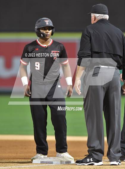 Thumbnail 1 in Foothill vs. Tustin photogallery.