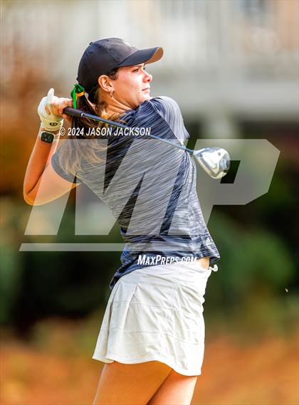 Thumbnail 2 in NCHSAA 4A Finals (Round 2) photogallery.