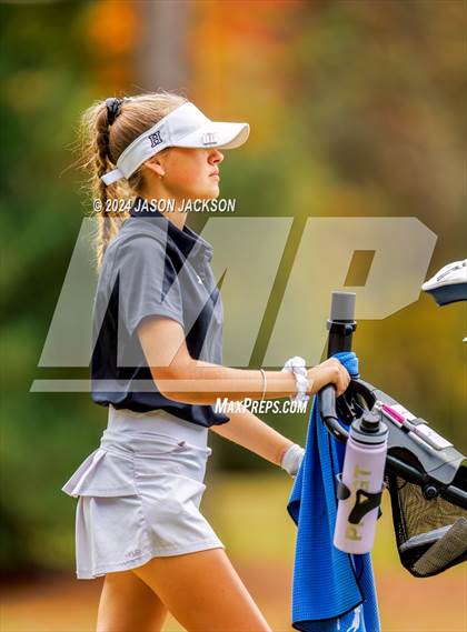 Thumbnail 1 in NCHSAA 4A Finals (Round 2) photogallery.