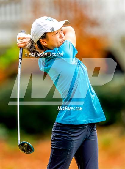 Thumbnail 2 in NCHSAA 4A Finals (Round 2) photogallery.