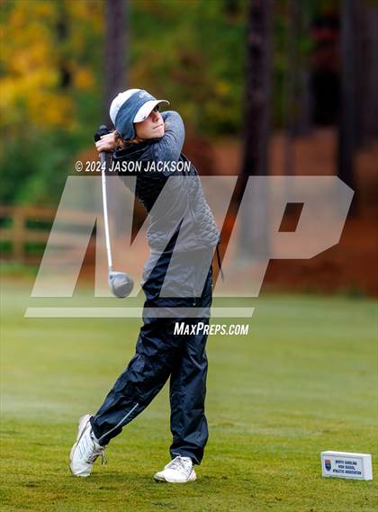 Thumbnail 1 in NCHSAA 4A Finals (Round 2) photogallery.