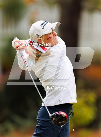 Thumbnail 2 in NCHSAA 4A Finals (Round 2) photogallery.