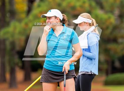 Thumbnail 2 in NCHSAA 4A Finals (Round 2) photogallery.