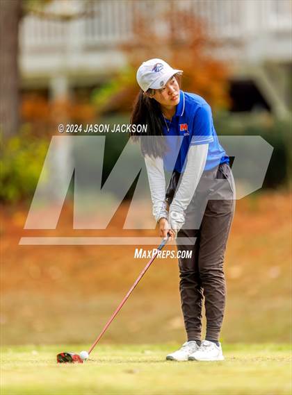 Thumbnail 2 in NCHSAA 4A Finals (Round 2) photogallery.