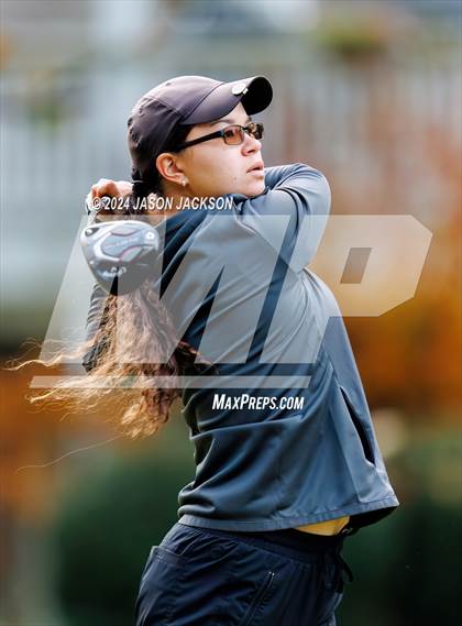 Thumbnail 1 in NCHSAA 4A Finals (Round 2) photogallery.