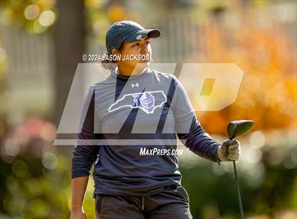 Thumbnail 1 in NCHSAA 4A Finals (Round 2) photogallery.