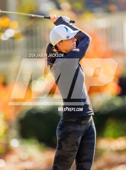 Thumbnail 3 in NCHSAA 4A Finals (Round 2) photogallery.