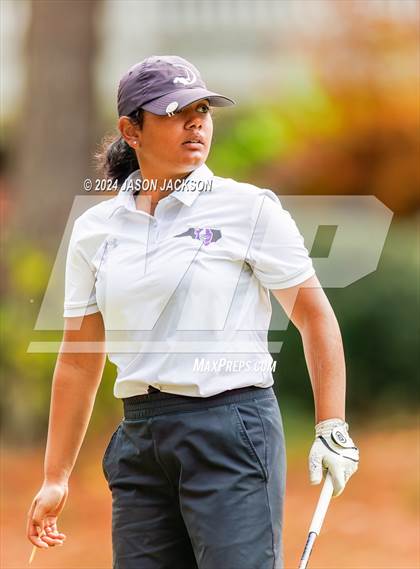 Thumbnail 2 in NCHSAA 4A Finals (Round 2) photogallery.