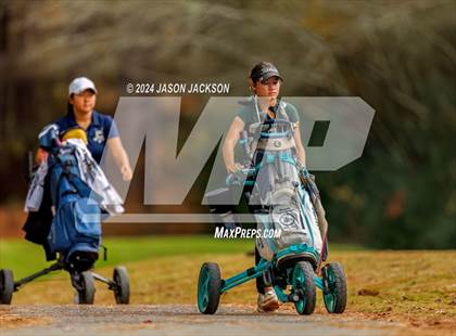 Thumbnail 1 in NCHSAA 4A Finals (Round 2) photogallery.