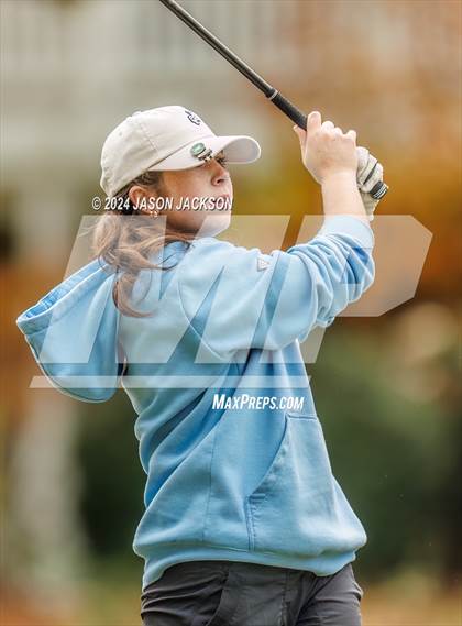 Thumbnail 1 in NCHSAA 4A Finals (Round 2) photogallery.