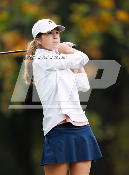Thumbnail 1 in NCHSAA 4A Finals (Round 2) photogallery.