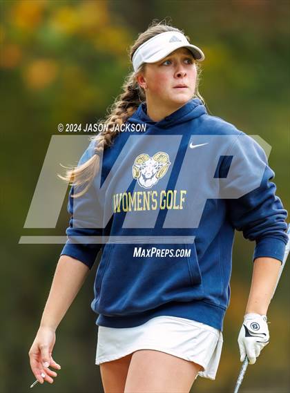 Thumbnail 3 in NCHSAA 4A Finals (Round 2) photogallery.