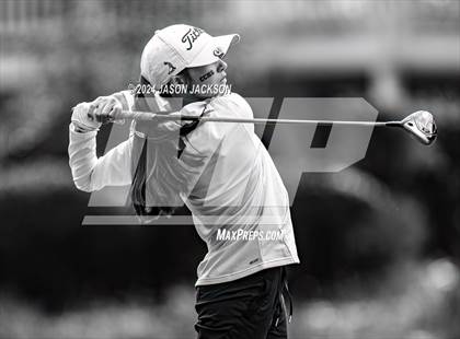Thumbnail 1 in NCHSAA 4A Finals (Round 2) photogallery.