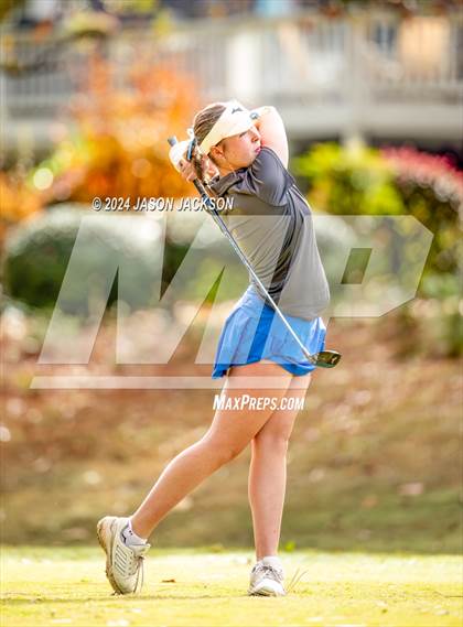 Thumbnail 1 in NCHSAA 4A Finals (Round 2) photogallery.