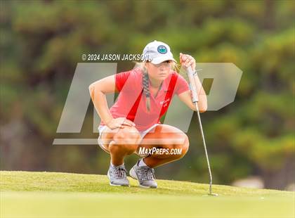 Thumbnail 2 in NCHSAA 4A Finals (Round 2) photogallery.