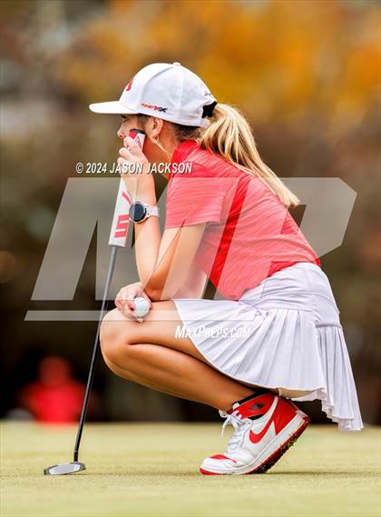 Thumbnail 2 in NCHSAA 4A Finals (Round 2) photogallery.