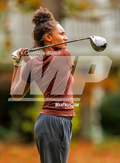 Thumbnail 2 in NCHSAA 4A Finals (Round 2) photogallery.