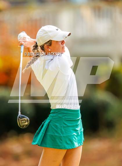 Thumbnail 1 in NCHSAA 4A Finals (Round 2) photogallery.