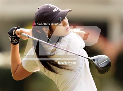 Thumbnail 2 in NCHSAA 4A Finals (Round 2) photogallery.