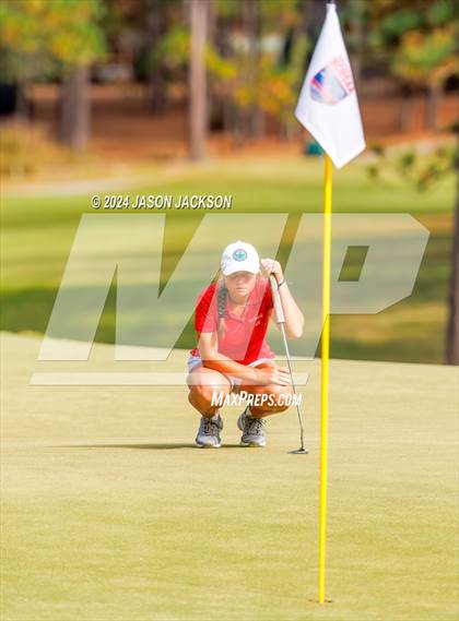 Thumbnail 1 in NCHSAA 4A Finals (Round 2) photogallery.