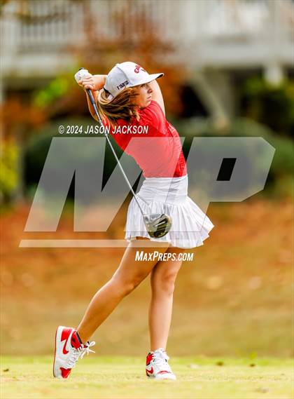 Thumbnail 1 in NCHSAA 4A Finals (Round 2) photogallery.