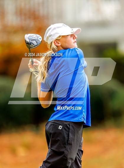 Thumbnail 2 in NCHSAA 4A Finals (Round 2) photogallery.