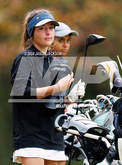 Thumbnail 2 in NCHSAA 4A Finals (Round 2) photogallery.