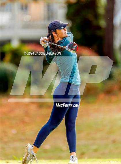 Thumbnail 3 in NCHSAA 4A Finals (Round 2) photogallery.